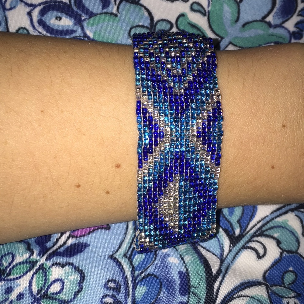 Magnetic Blue Bracelet